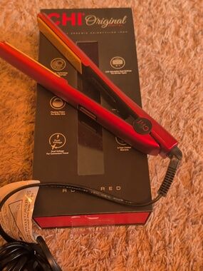 CHI Original Ceramic Hair Straightener - Ruby Red